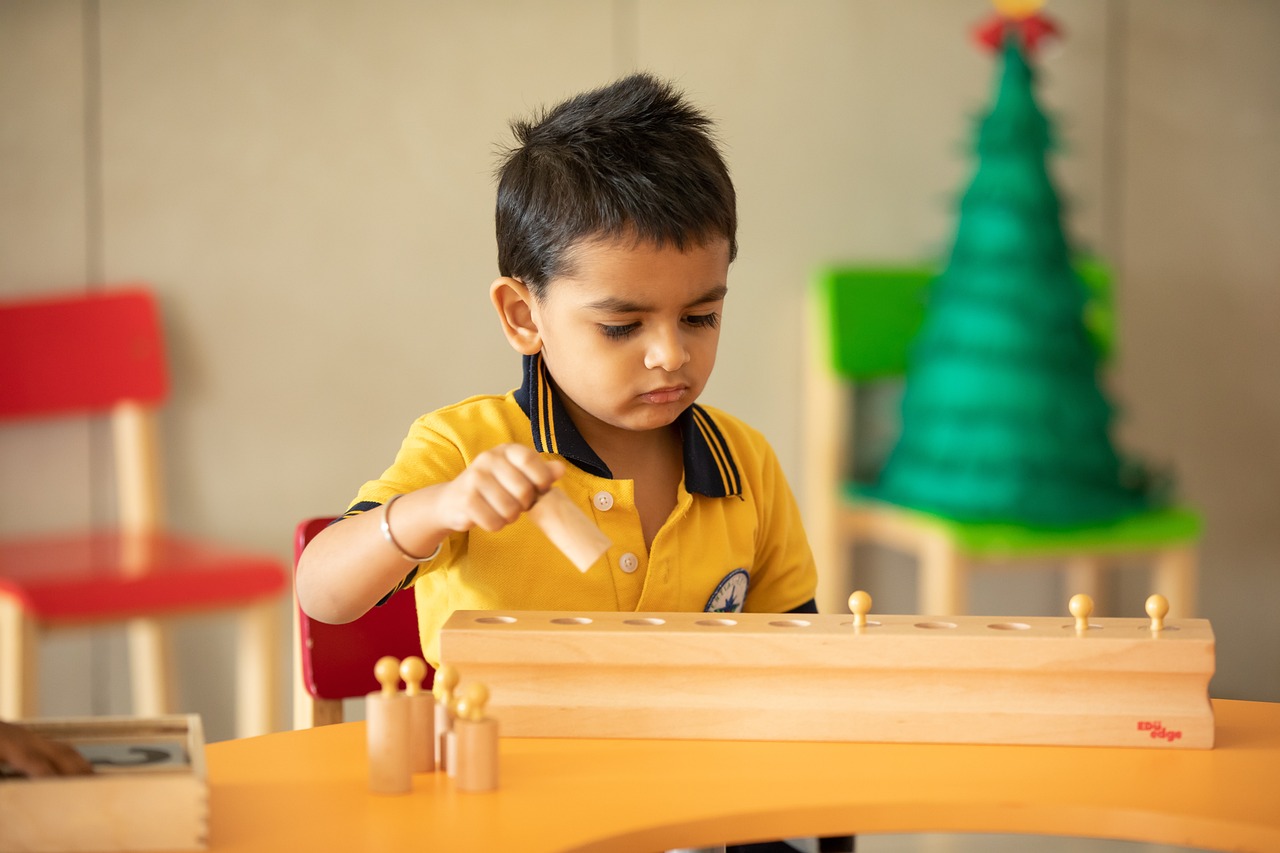 child, kid, learning-7047288.jpg